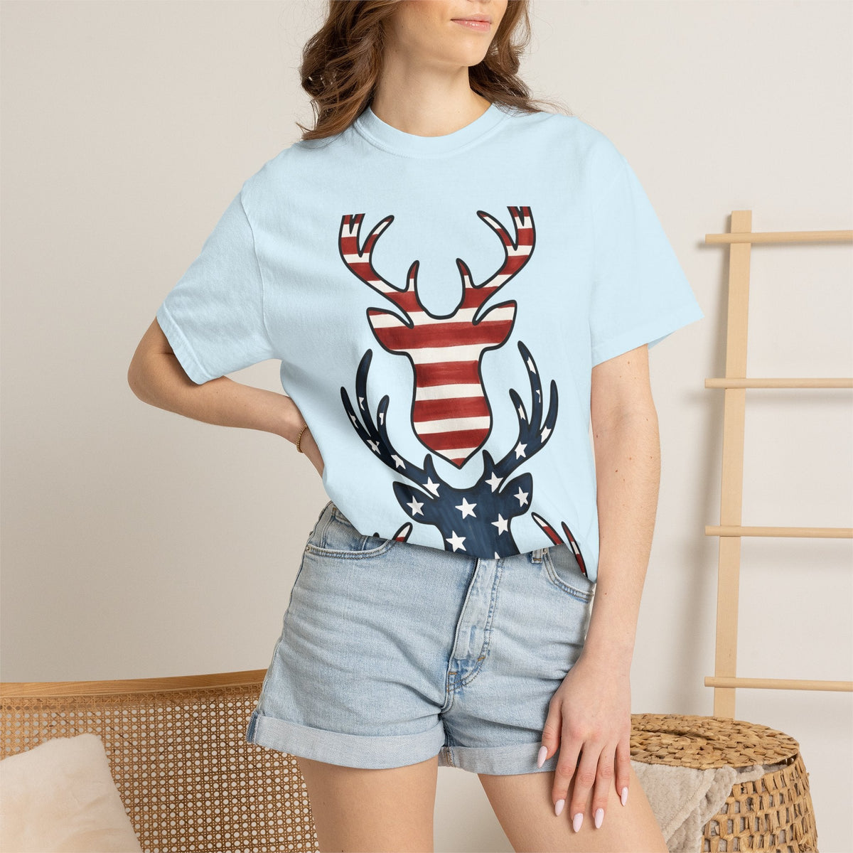 Buck Antlers Retro T-Shirt – Hunting Season Deer Outdoors product image 9