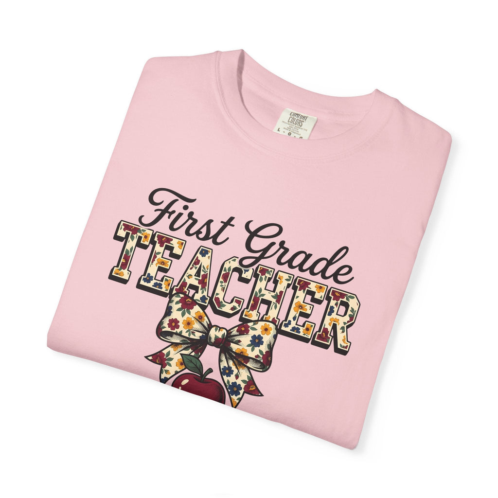Apple Books Bow Shirt Teacher School Unisex Gift Floral Tee product image 11