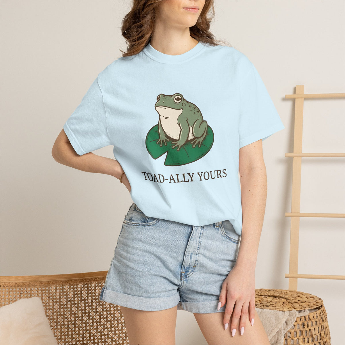 Frog Water Lily Shirt Valentines Wildlife Unisex Gift Comic product image 9