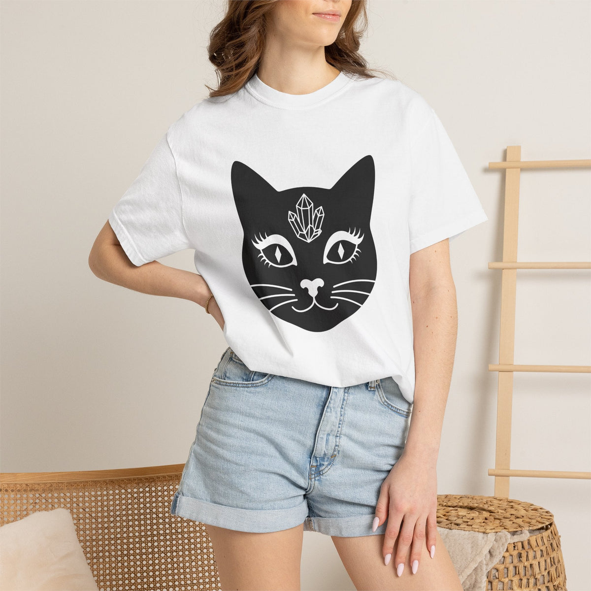 Black Cat Face Shirt Witchy Gift for Women Minimalist Tee product image 6