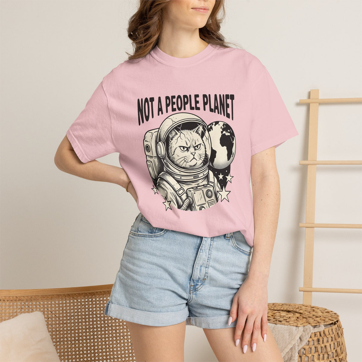 Astronaut Cat Bold T-Shirt – Space Kitty Lover Design product image 12