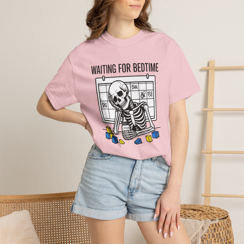 Skeleton Waiting Cartoon T-Shirt – Funny Halloween product image 12