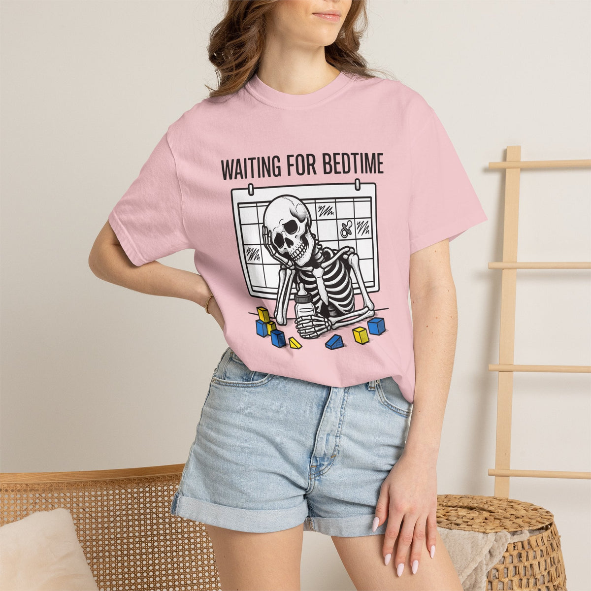 Skeleton Waiting Cartoon T-Shirt – Funny Halloween product image 12