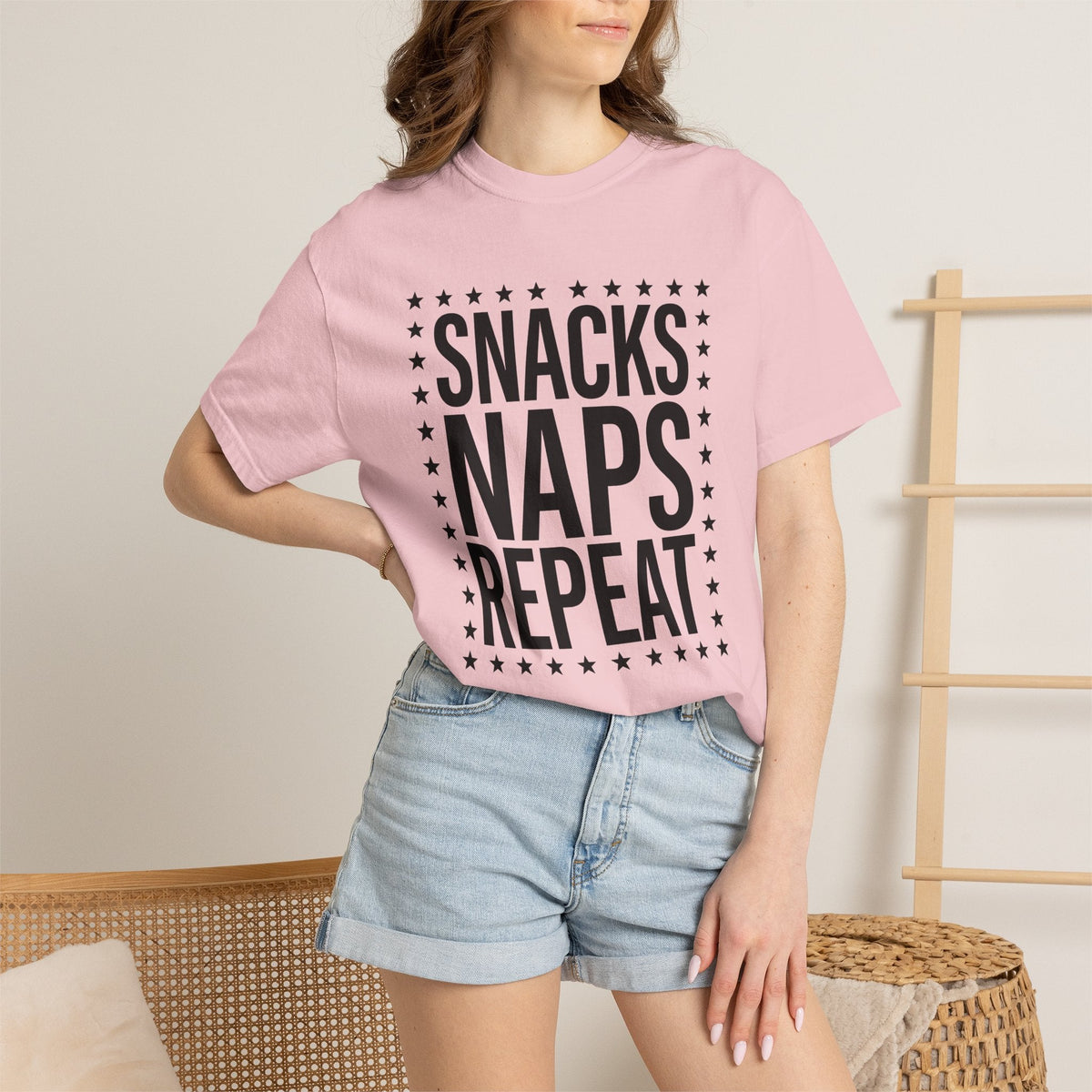 Bold Text Design Shirt Moms Family Gift for Women Modern product image 12