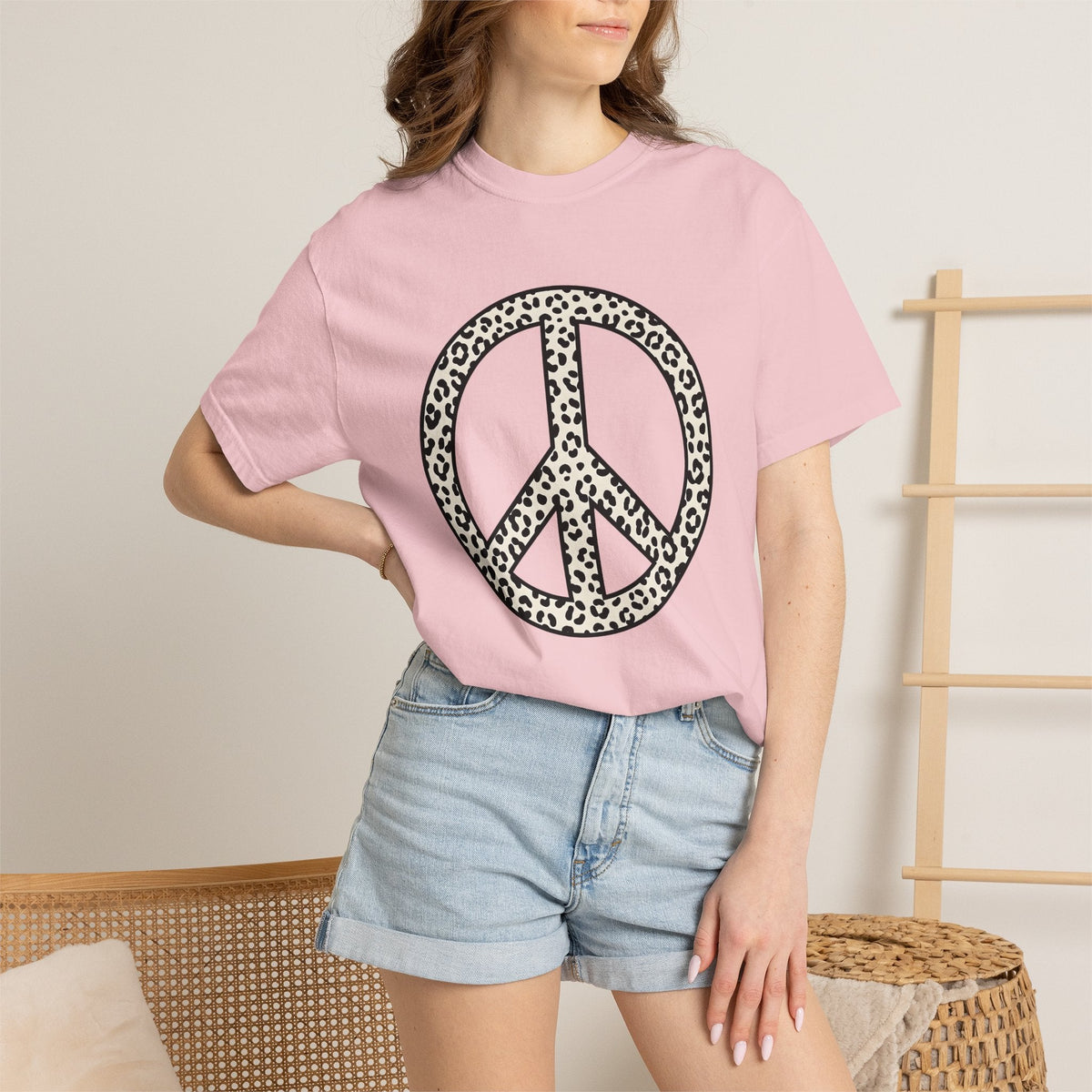Wild Cat Peace Sign Shirt Animal Print Vintage Gift Women product image 12
