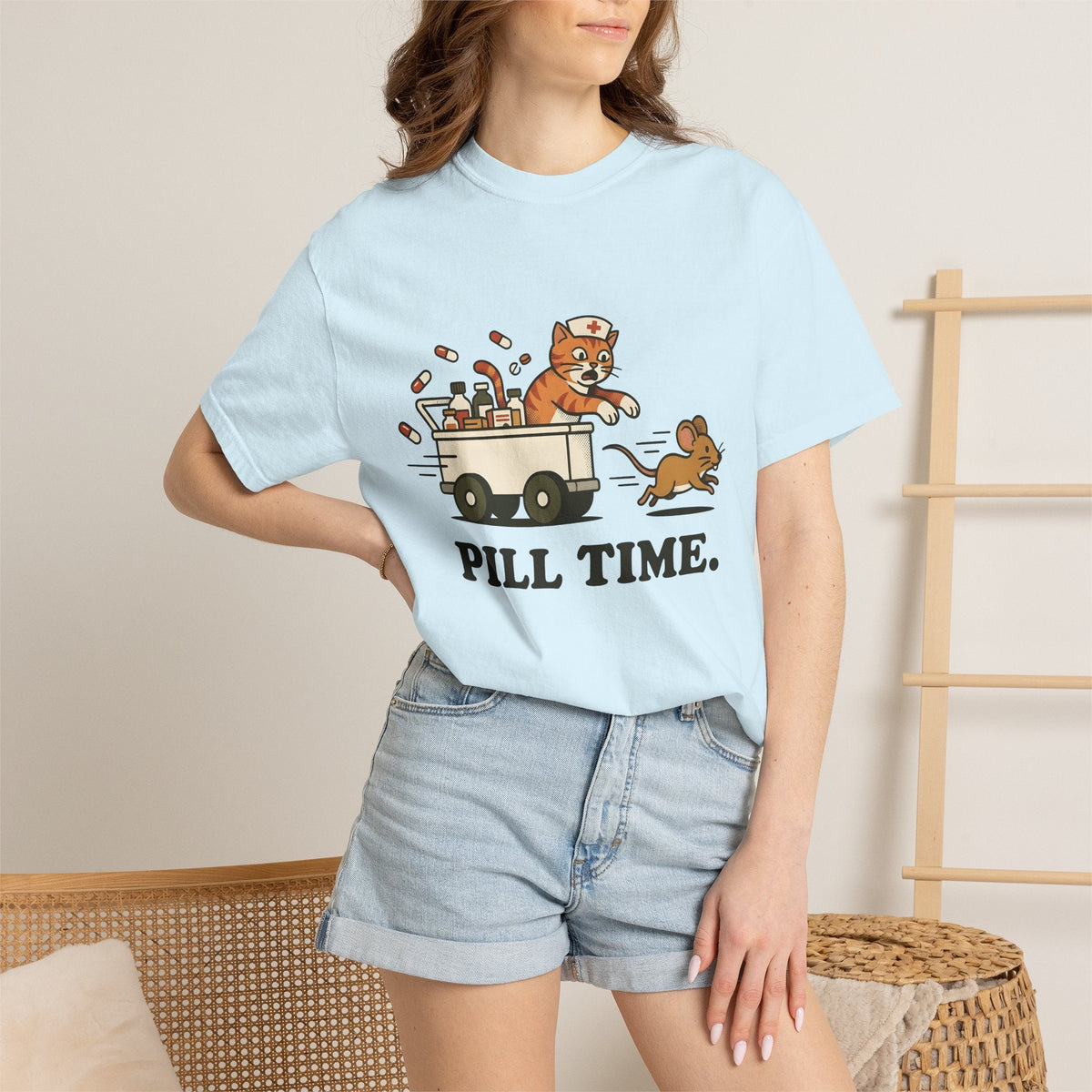 Medical Cat Line Art T-Shirt – Vet Nurse Feline Lover product image 9