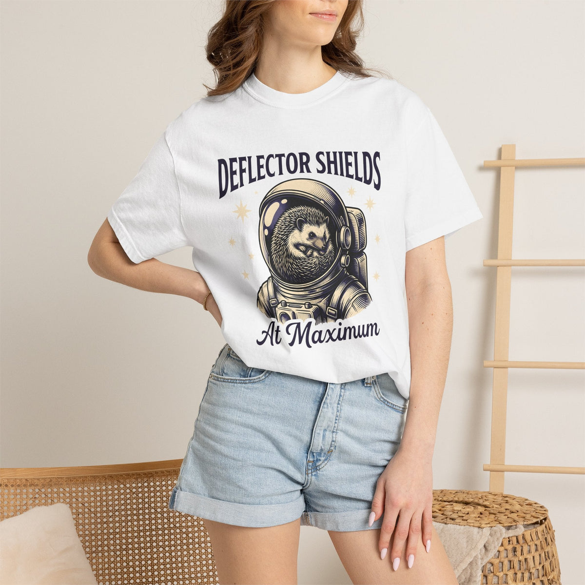 Hedgehog Astronaut Retro T-Shirt – Funny Space Animal product image 6