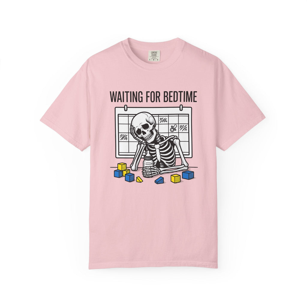 Skeleton Waiting Cartoon T-Shirt – Funny Halloween product image 3