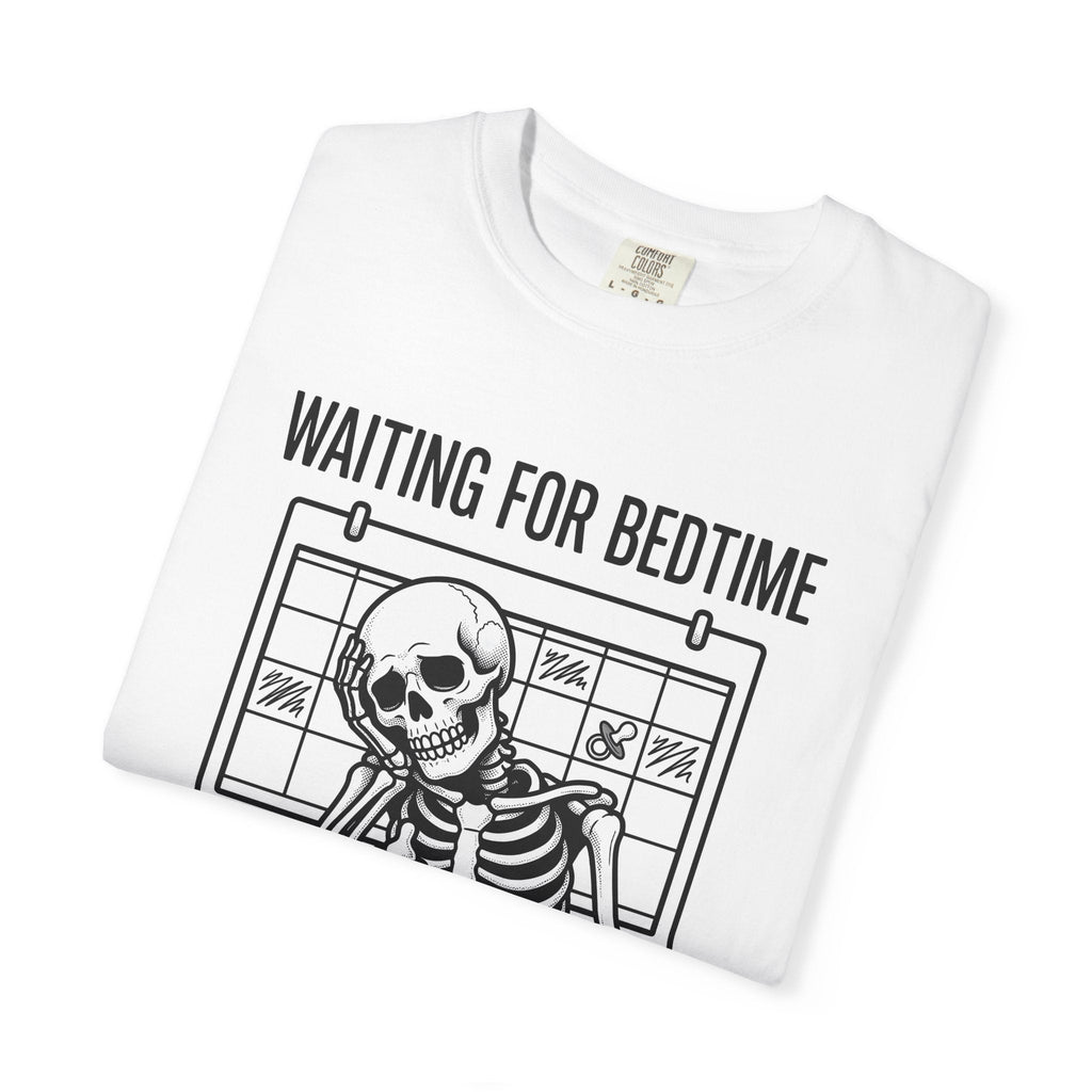 Skeleton Waiting Cartoon T-Shirt – Funny Halloween product image 5