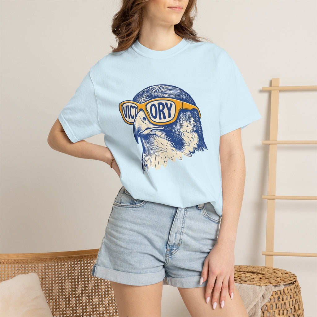 Eagle Sunglasses Retro T-Shirt – Funny Cool Wildlife Humor product image 9