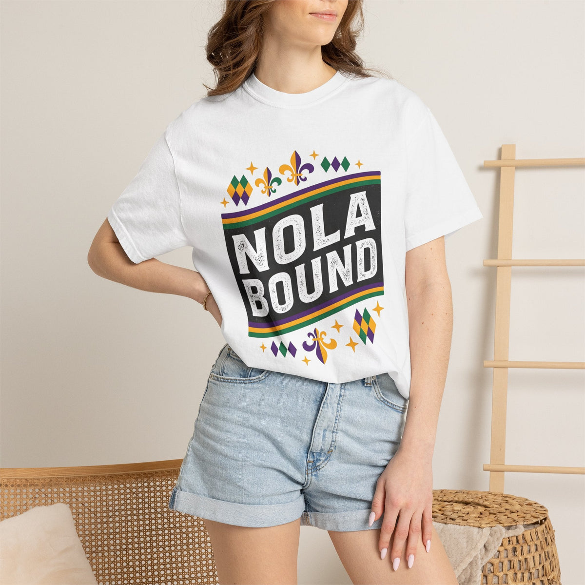Fleur De Lis Shirt Mardi Gras Event Unisex Gift Bold Tee product image 6