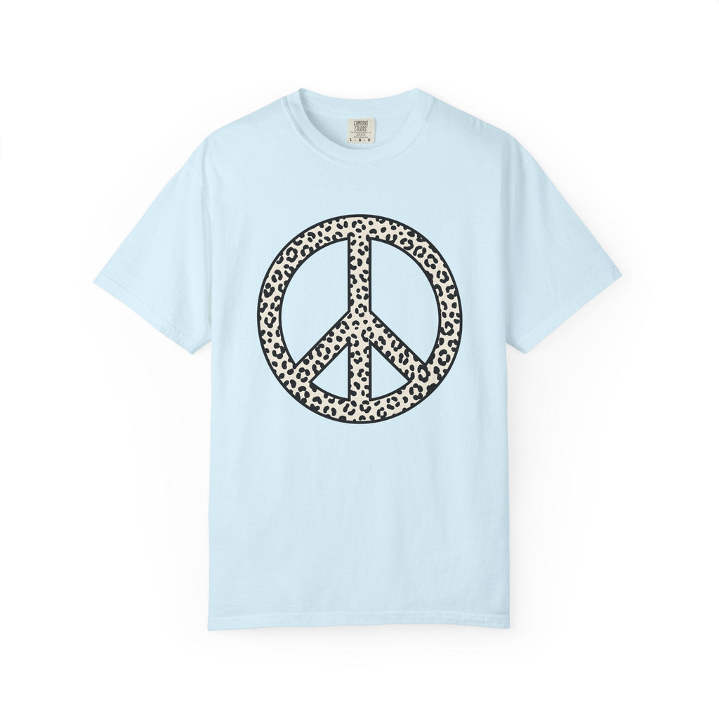 Wild Cat Peace Sign Shirt Animal Print Vintage Gift Women product image 2