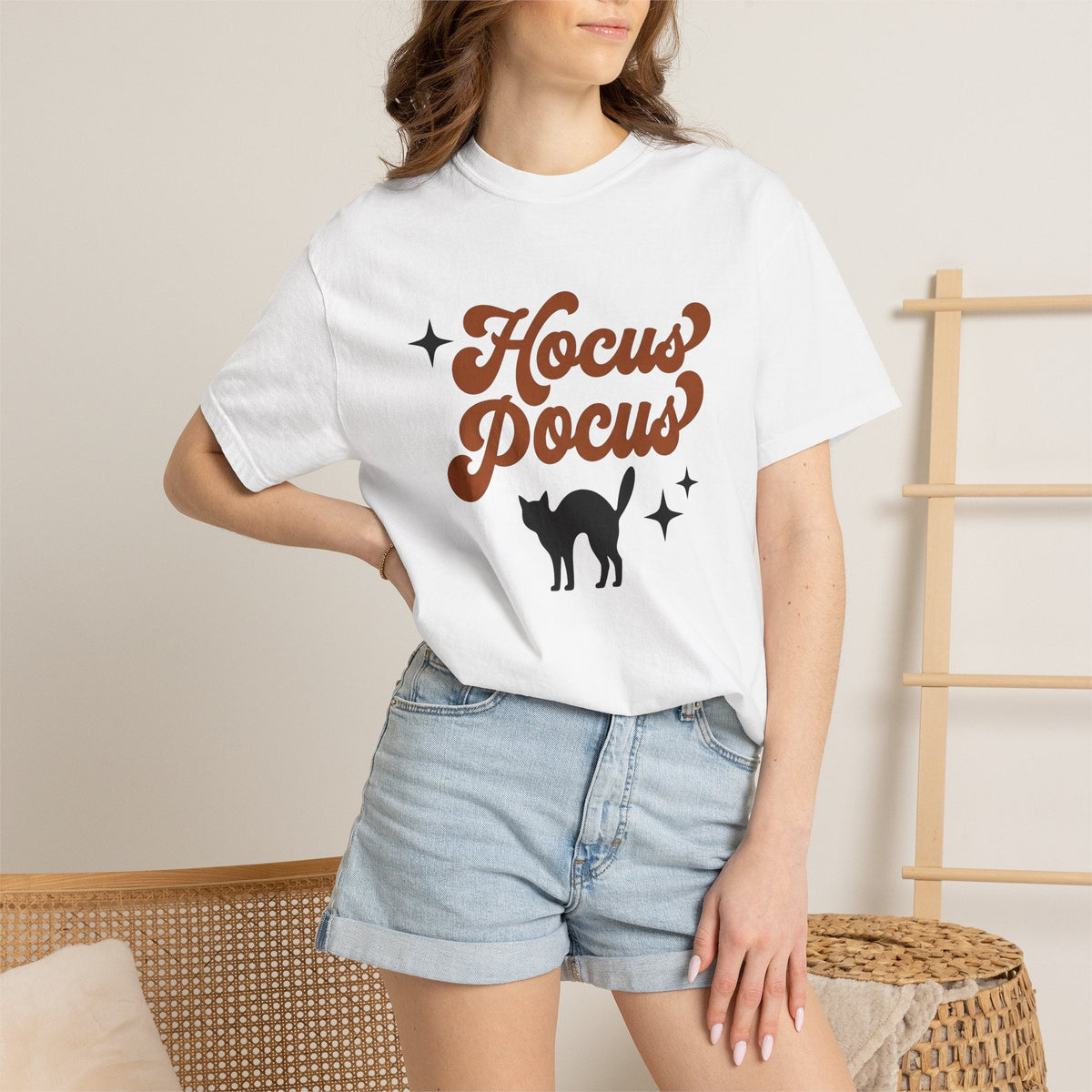 Black Cat Vintage T-Shirt – Halloween Magic Horror Fan product image 6