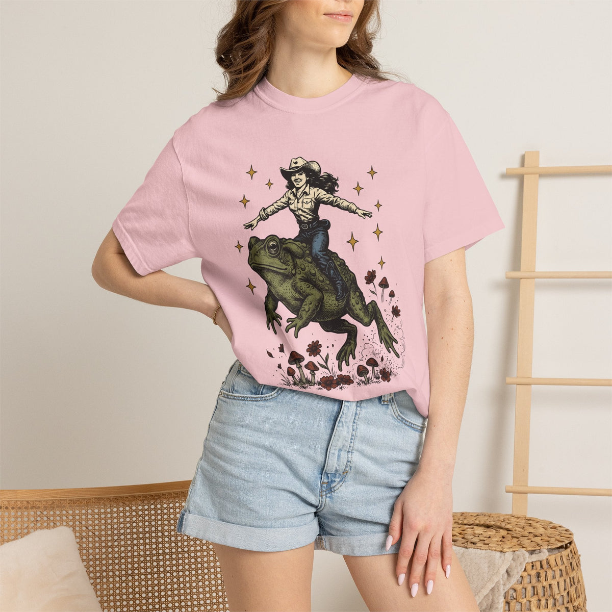 Cowgirl Riding Frog Shirt Western Gift for Women Vintage product image 12