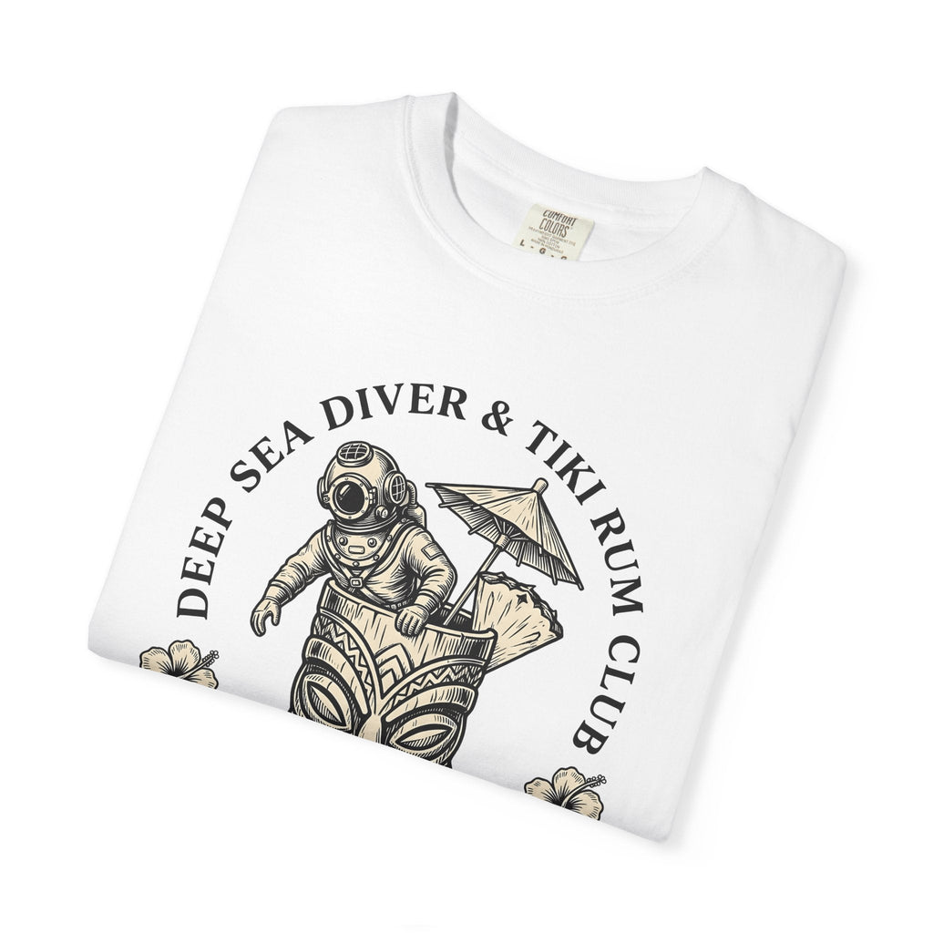 Tiki Mug Diver Shirt Drinks Tropical Unisex Gift Vintage Tee Scuba Diver T-Shirt